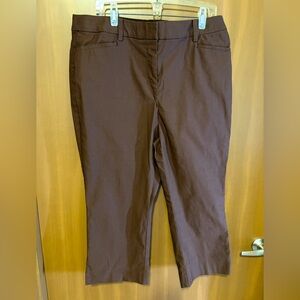 LB Crop pants